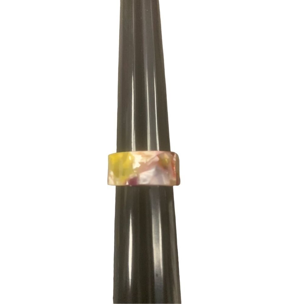 Acrylic Adjustable Ring - Picture 2 of 5